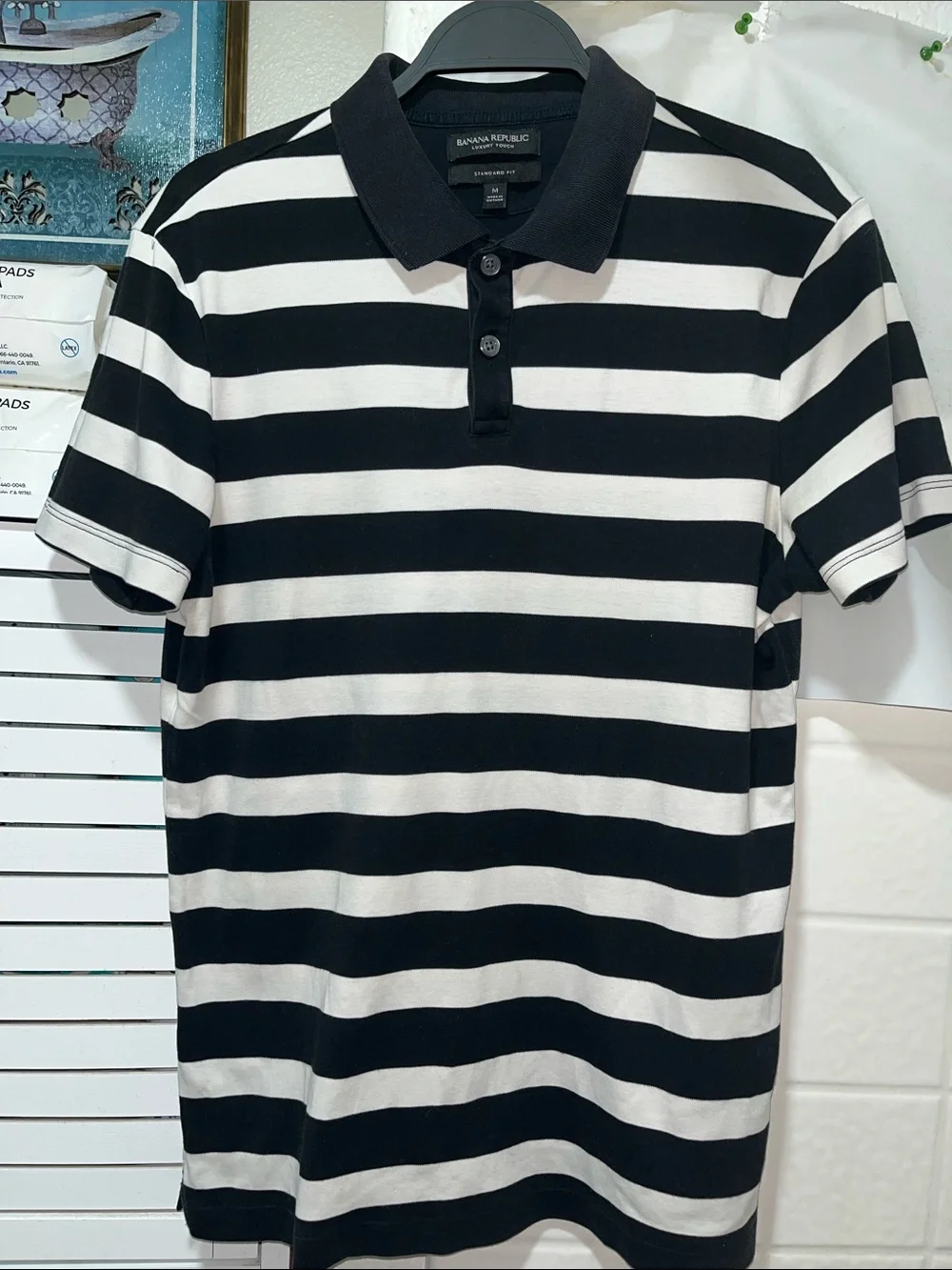Preowned Banana Republic Luxury Touch Standard Fit Size Small .